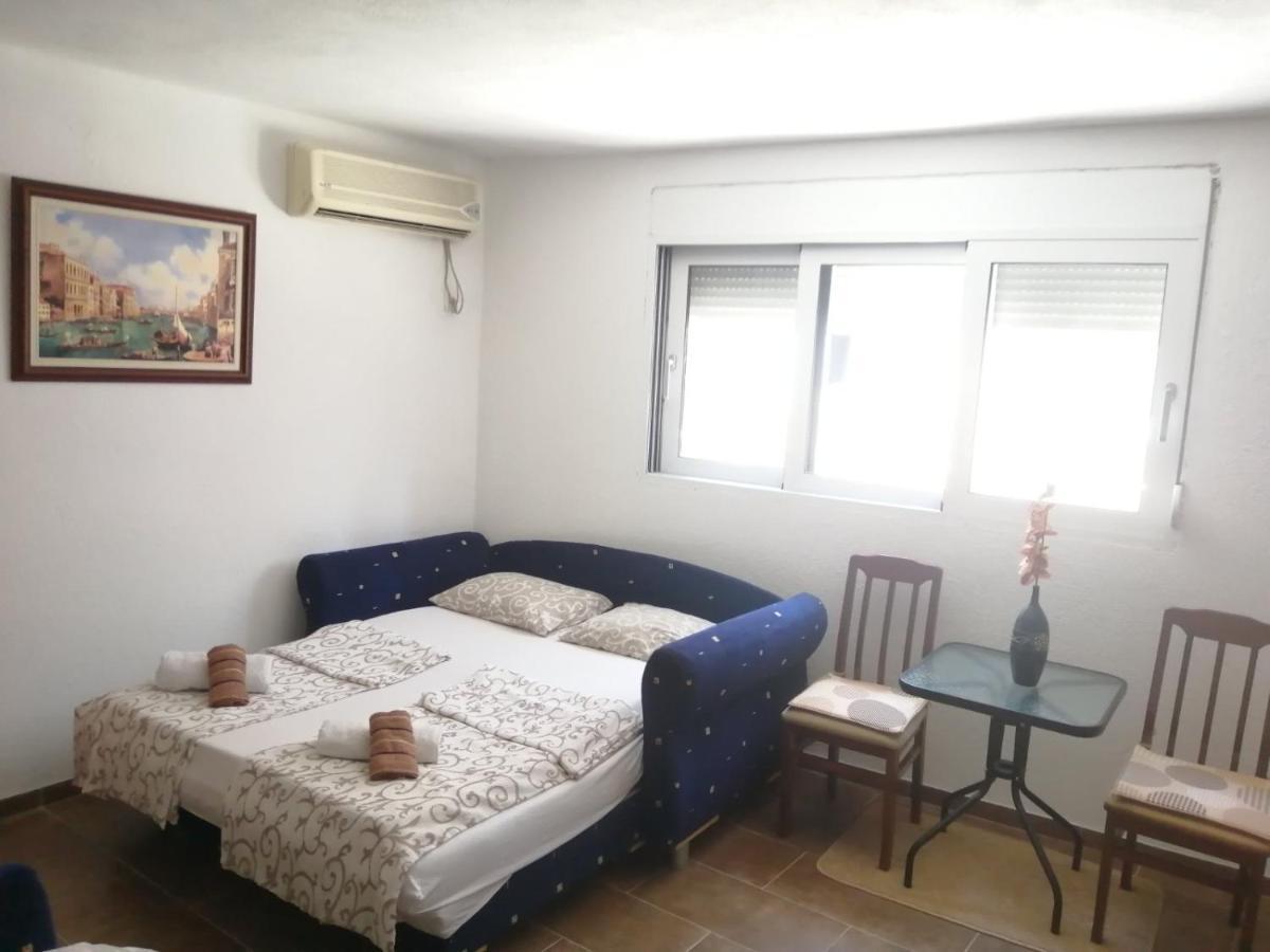 Centar Milena Apartmani Будва Екстер'єр фото